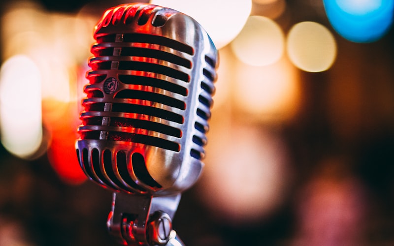 Napster logo and early 2000s file sharing era